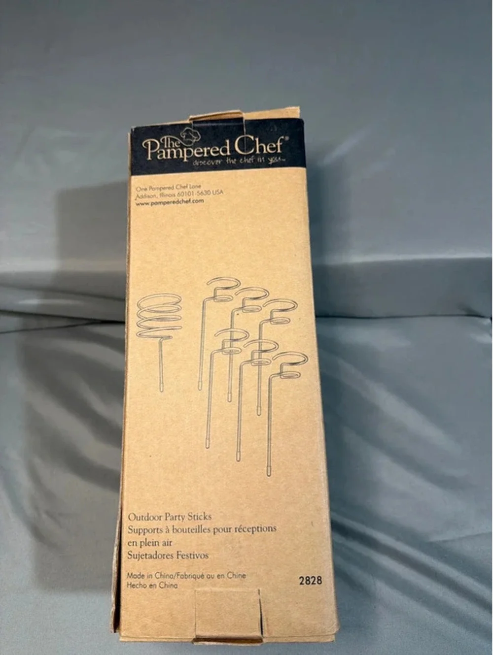 The Pampered Chef Outdoor Party Sticks - Bottle Holders for Receptions